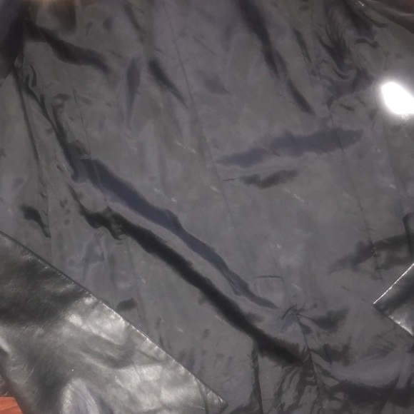 Versace Leather Jacket excellent condition - Picture 8 of 14